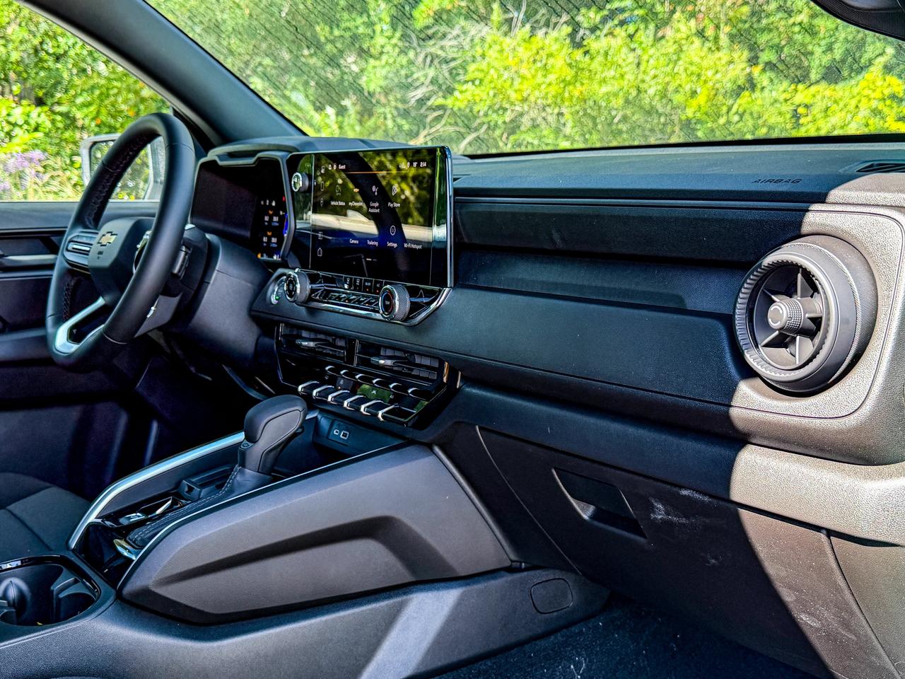 2026 Chevrolet Colorado 2WD Work Truck Photo