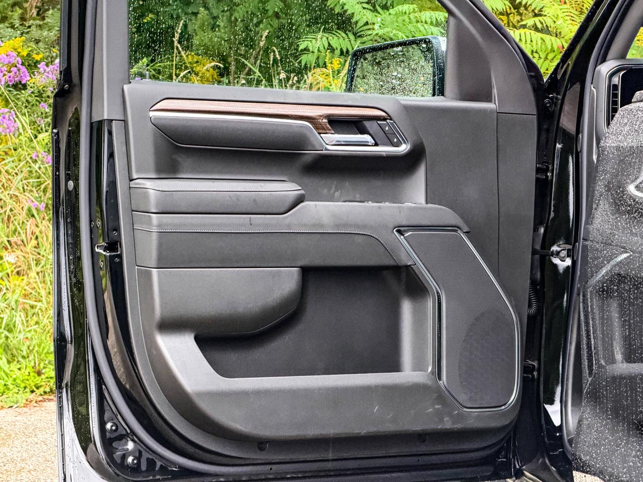 2026 Chevrolet Silverado 1500 LT Photo