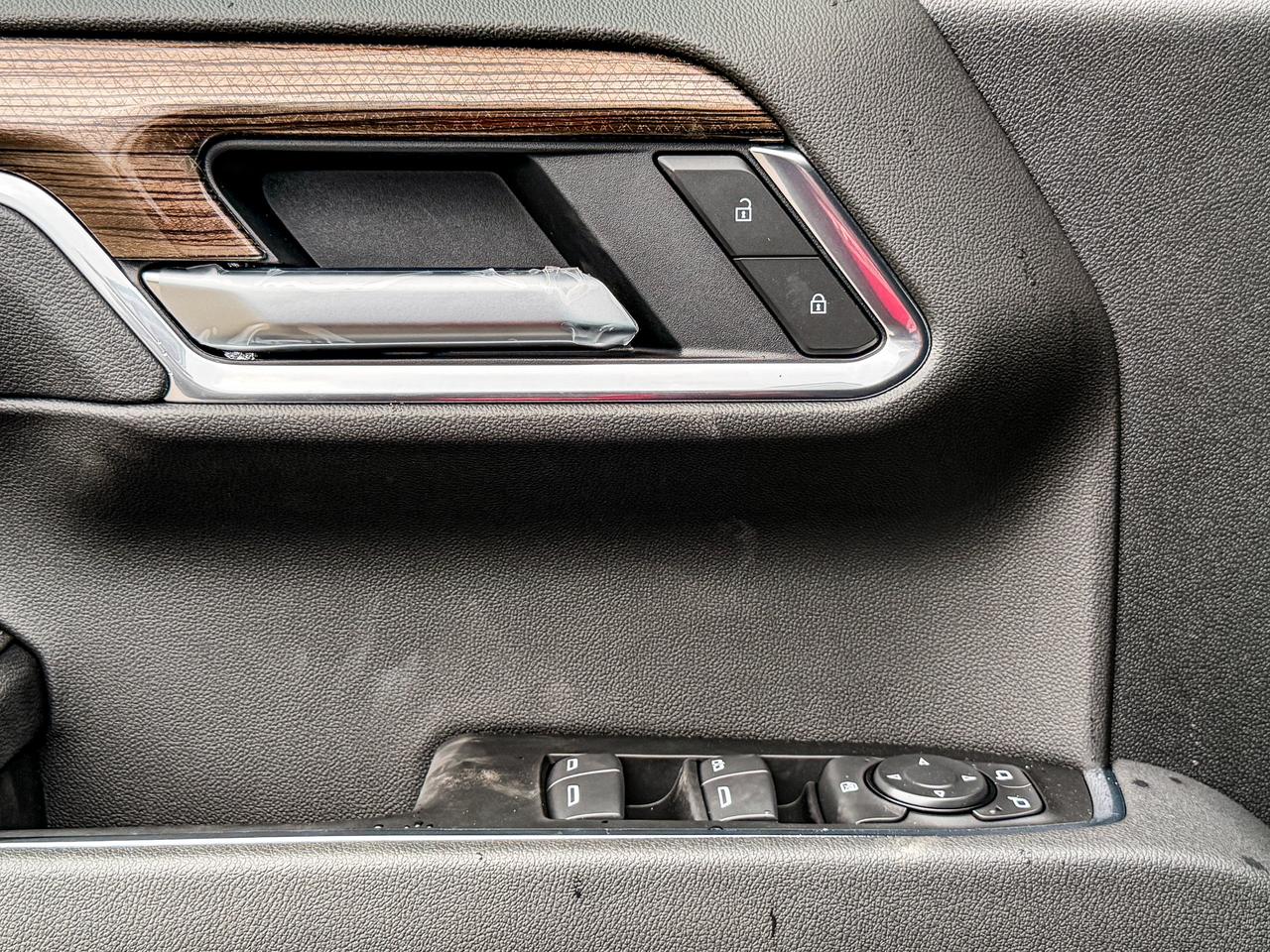 2026 Chevrolet Silverado 1500 LT Photo