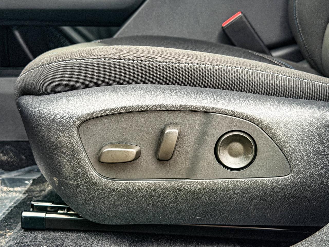 2027 Chevrolet Equinox EV LT1 w/PCY Photo