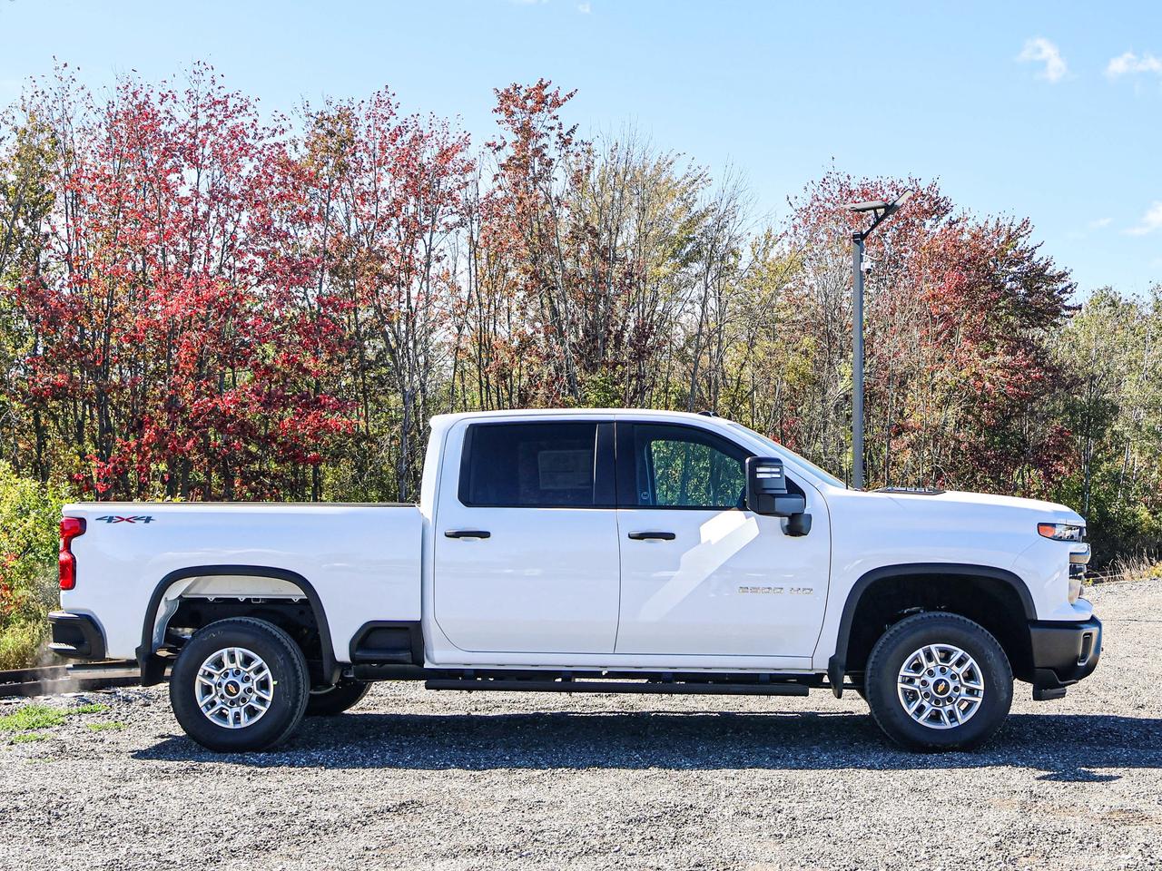 2026 Chevrolet SILVERADO 2500HD Work Truck Photo2
