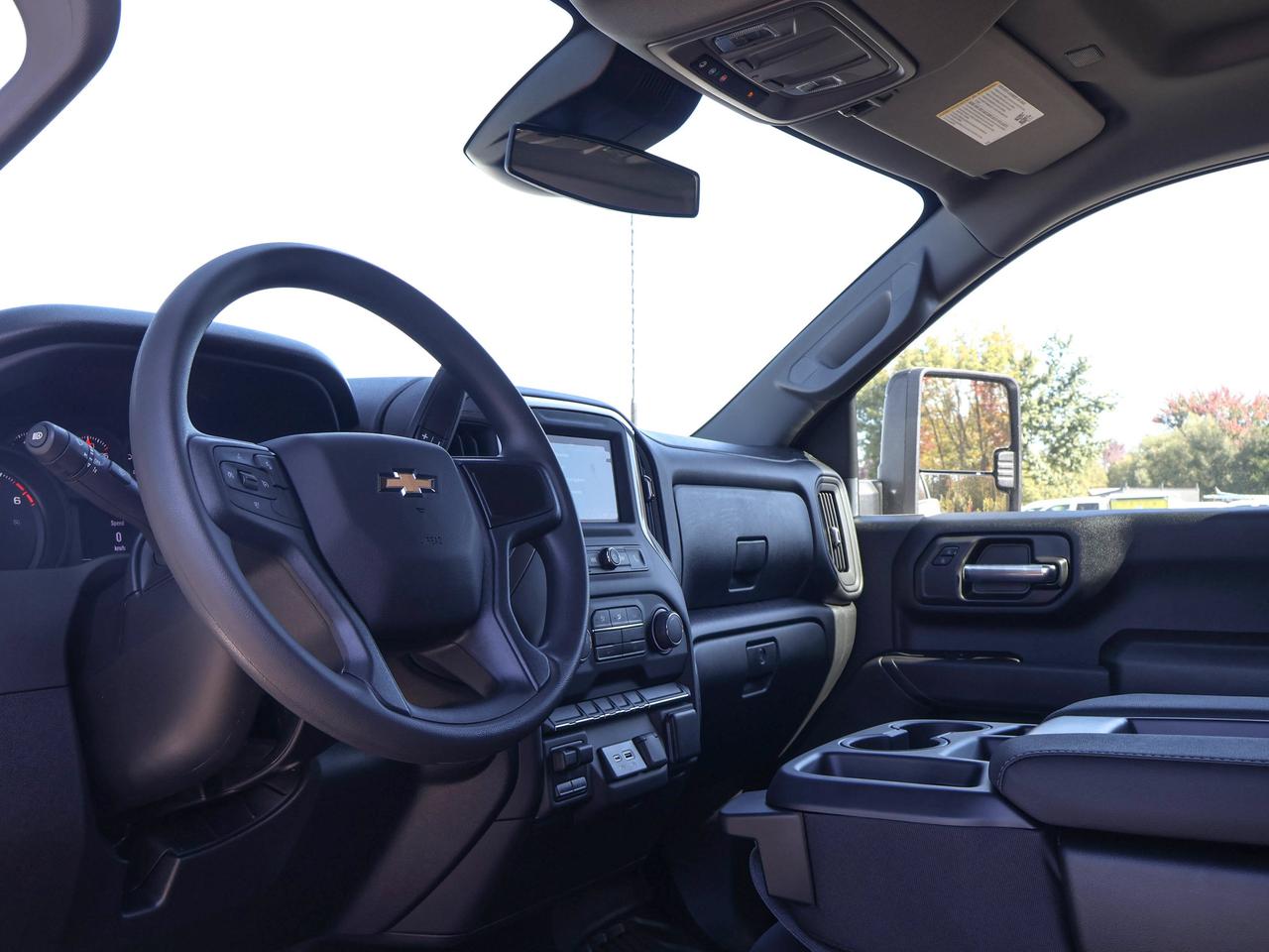 2026 Chevrolet SILVERADO 2500HD Work Truck Photo