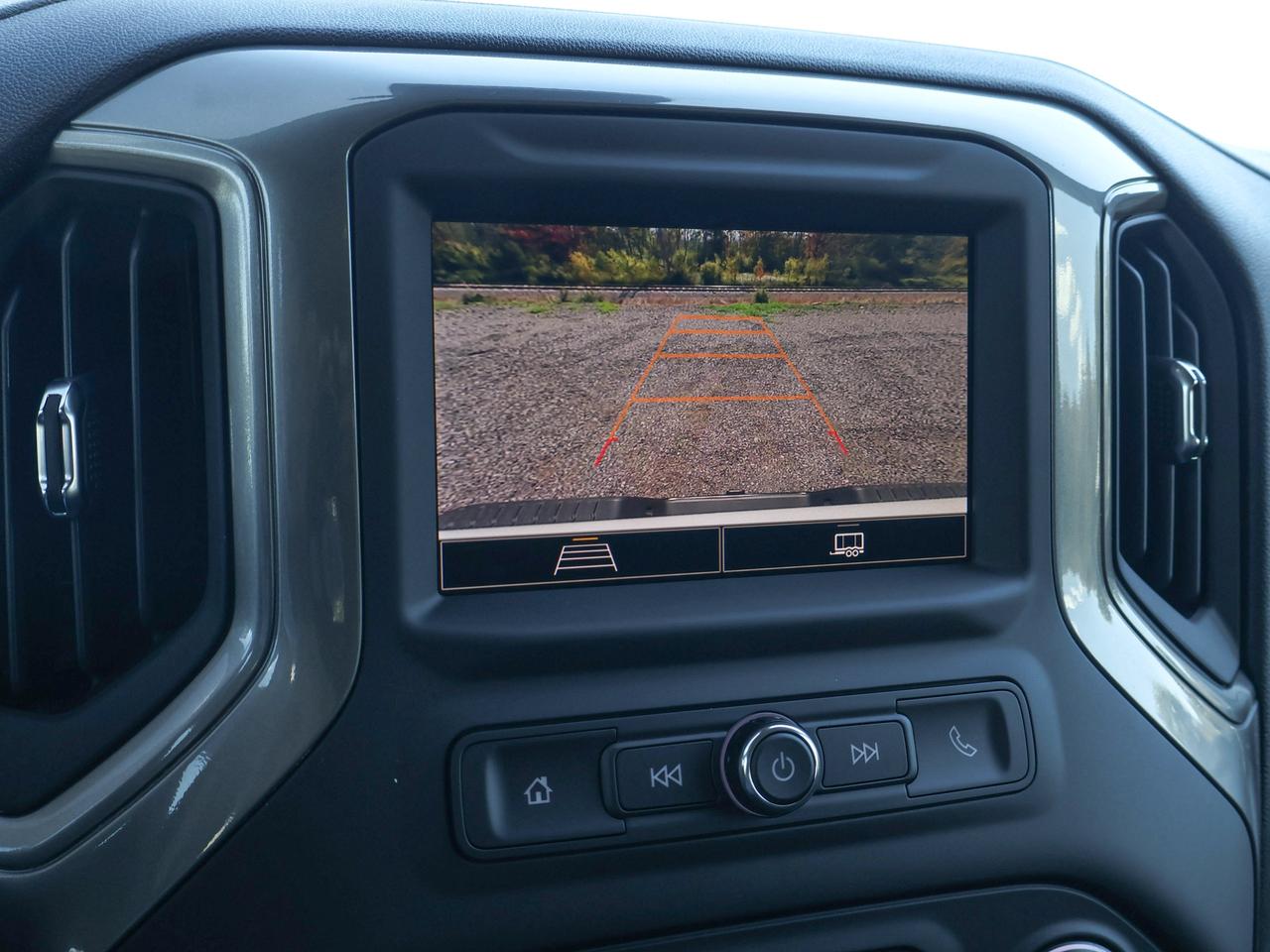 2026 Chevrolet SILVERADO 2500HD Work Truck Photo