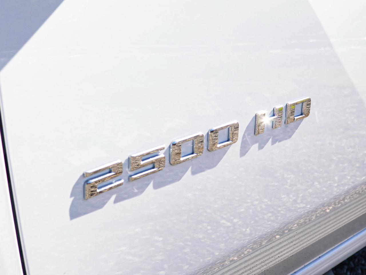 2026 Chevrolet SILVERADO 2500HD Work Truck Photo