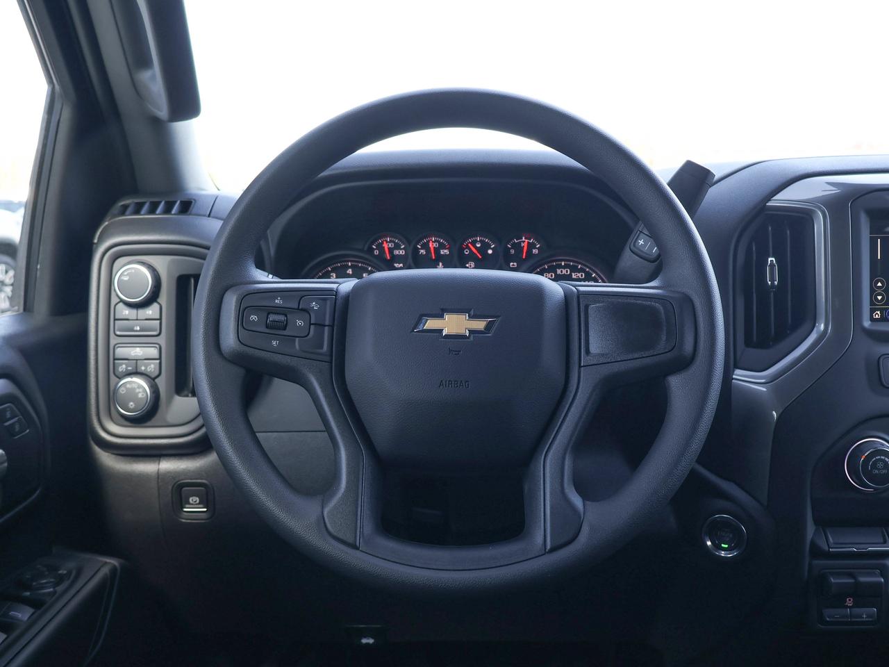 2026 Chevrolet SILVERADO 2500HD Work Truck Photo