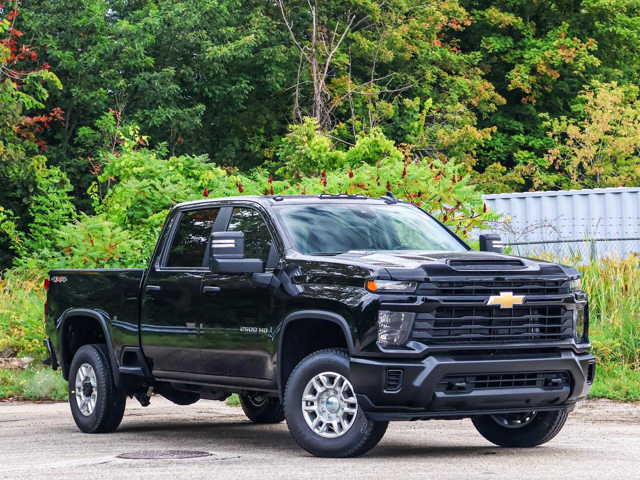 2026 Chevrolet SILVERADO 2500HD Work Truck Photo5