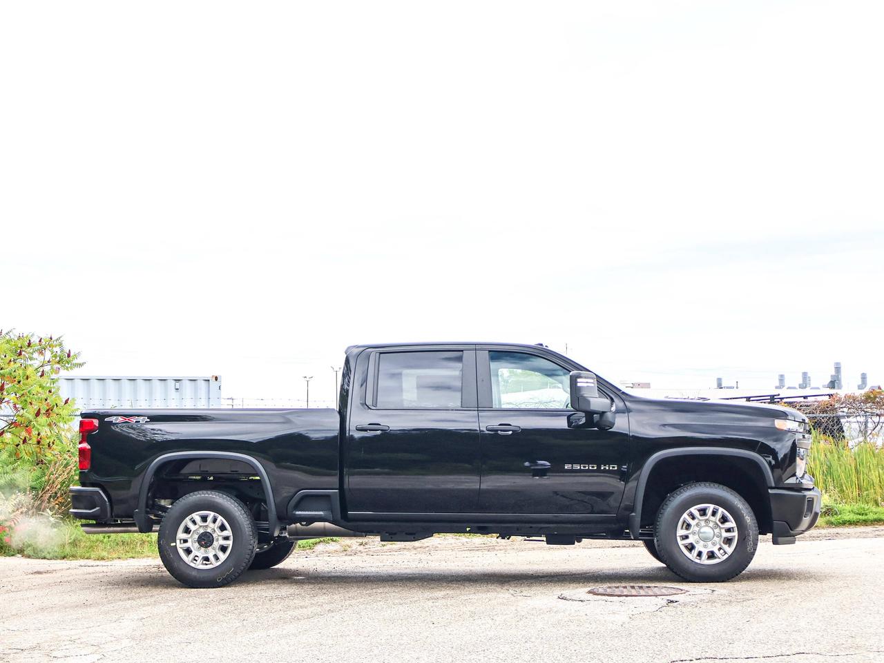 2026 Chevrolet SILVERADO 2500HD Work Truck Photo