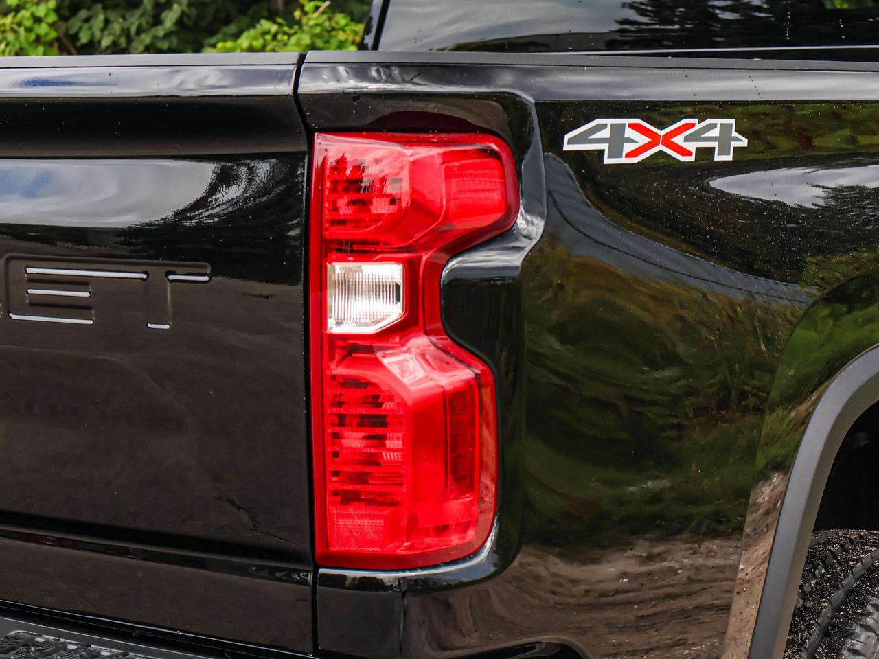 2026 Chevrolet SILVERADO 2500HD Work Truck Photo