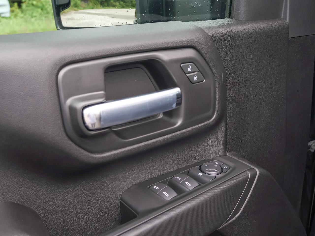 2026 Chevrolet SILVERADO 2500HD Work Truck Photo