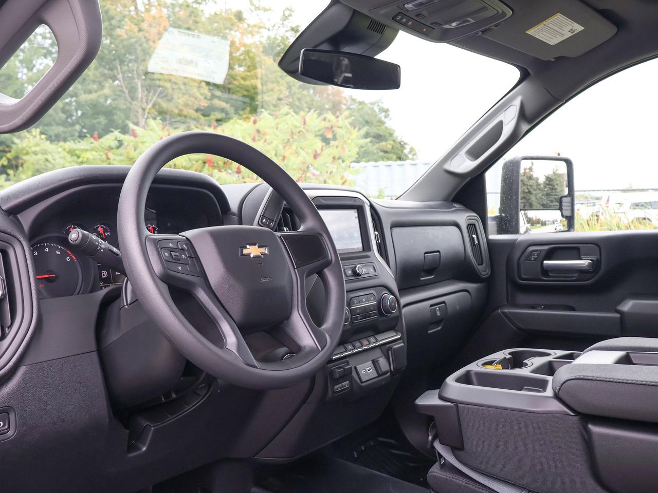 2026 Chevrolet SILVERADO 2500HD Work Truck Photo