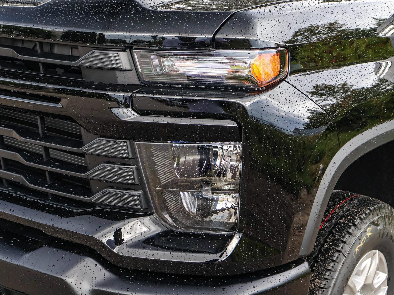 2026 Chevrolet SILVERADO 2500HD Work Truck Photo