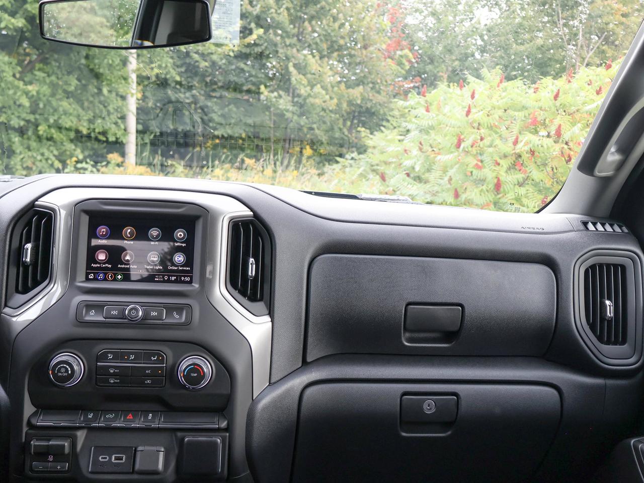 2026 Chevrolet SILVERADO 2500HD Work Truck Photo