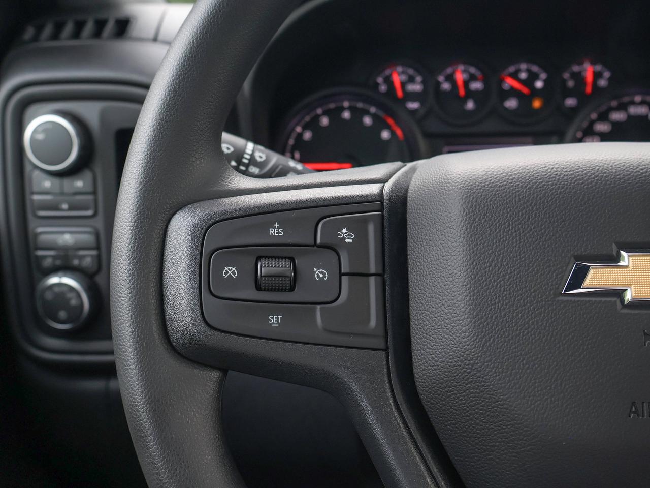2026 Chevrolet SILVERADO 2500HD Work Truck Photo