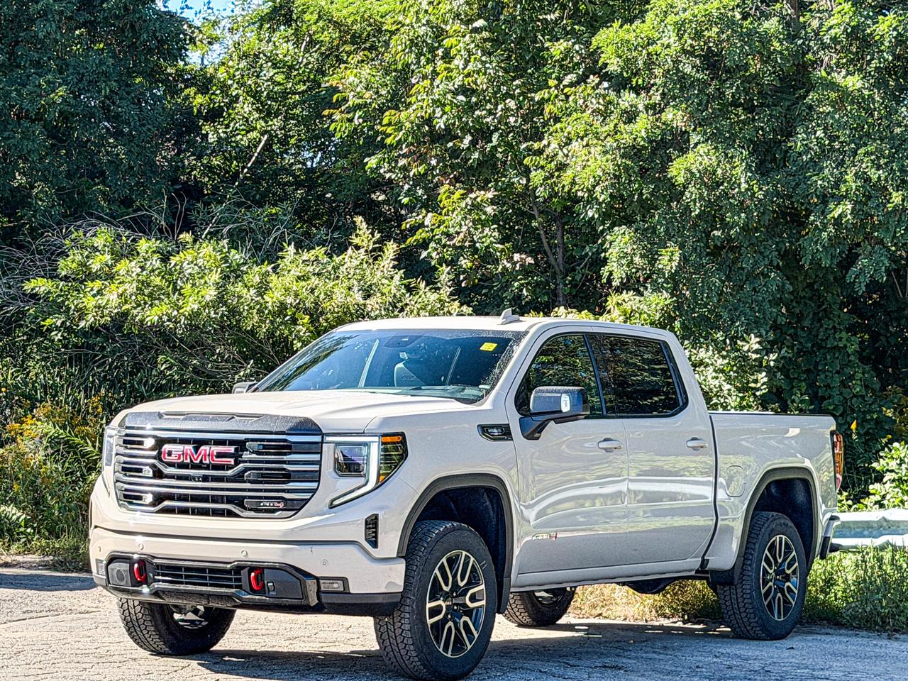 2026 GMC Sierra 1500 AT4 Photo