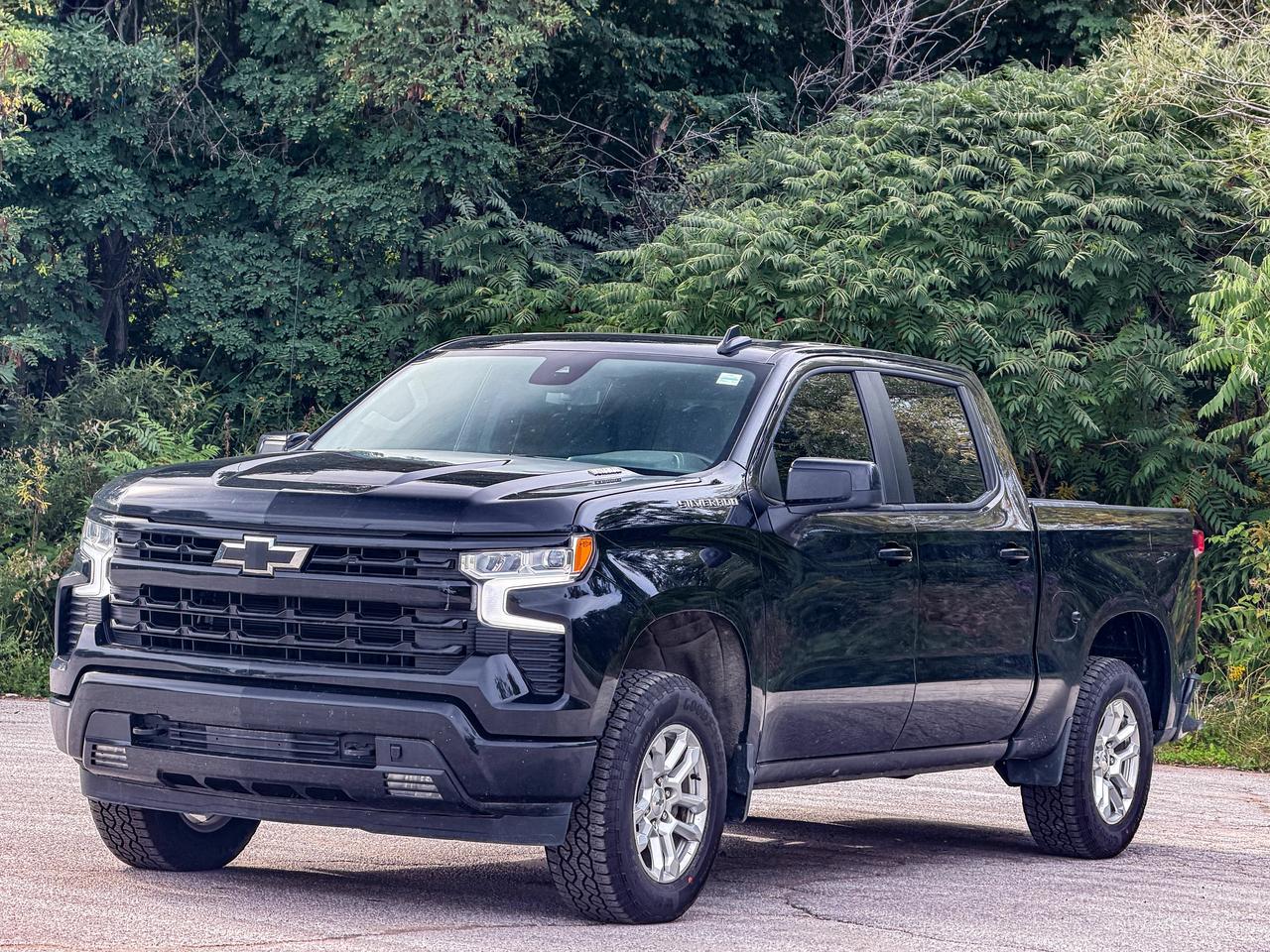 2024 Chevrolet Silverado 1500 RST Photo