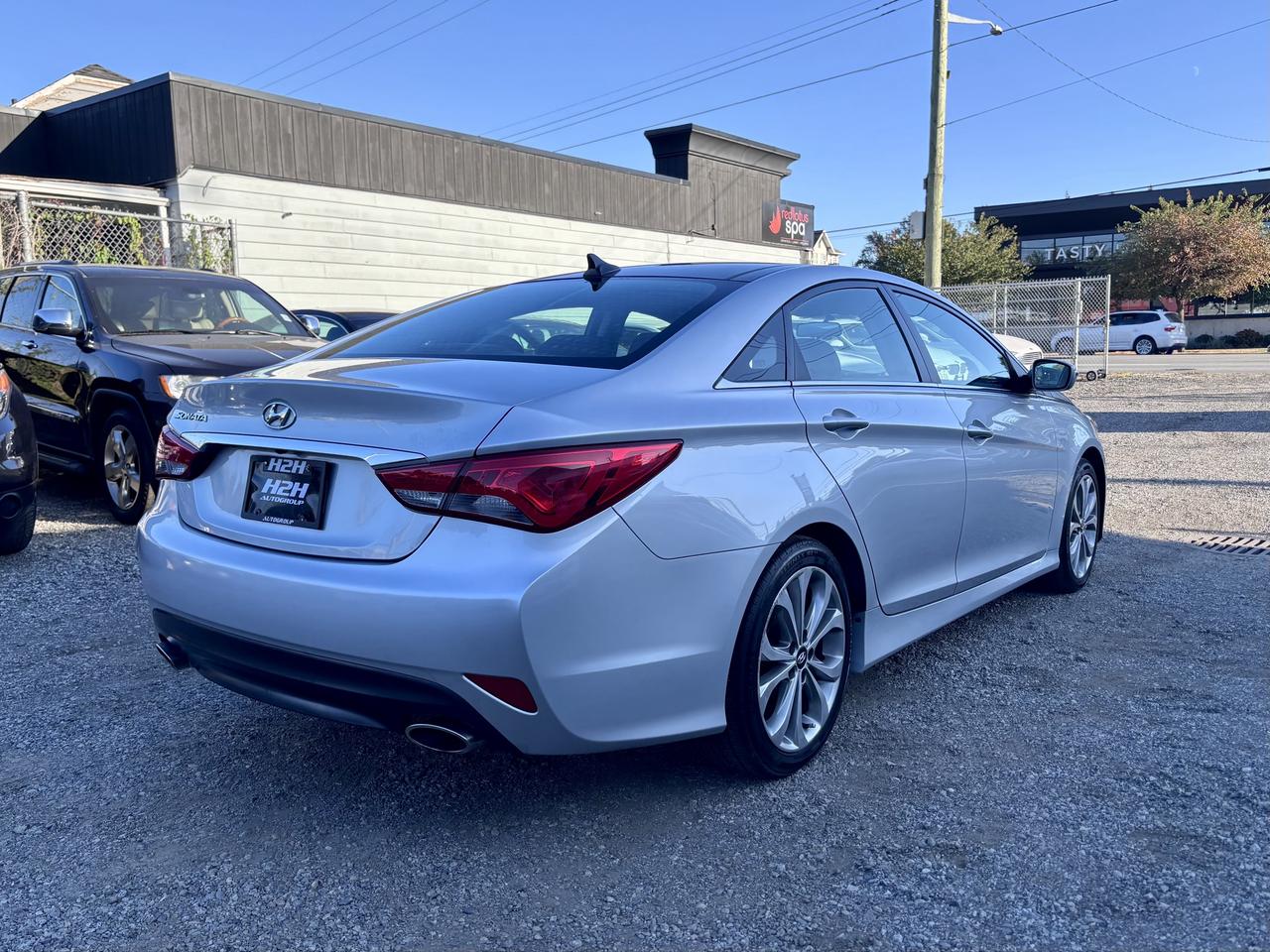 2014 Hyundai Sonata FINANCING AVAILABLE Photo5