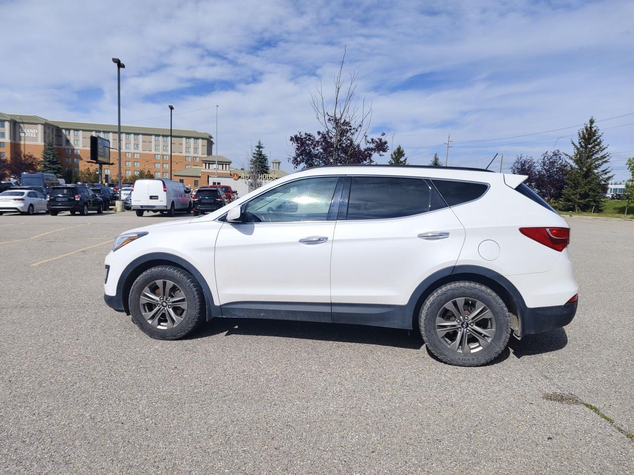 2016 Hyundai Santa Fe Sport Premium Photo
