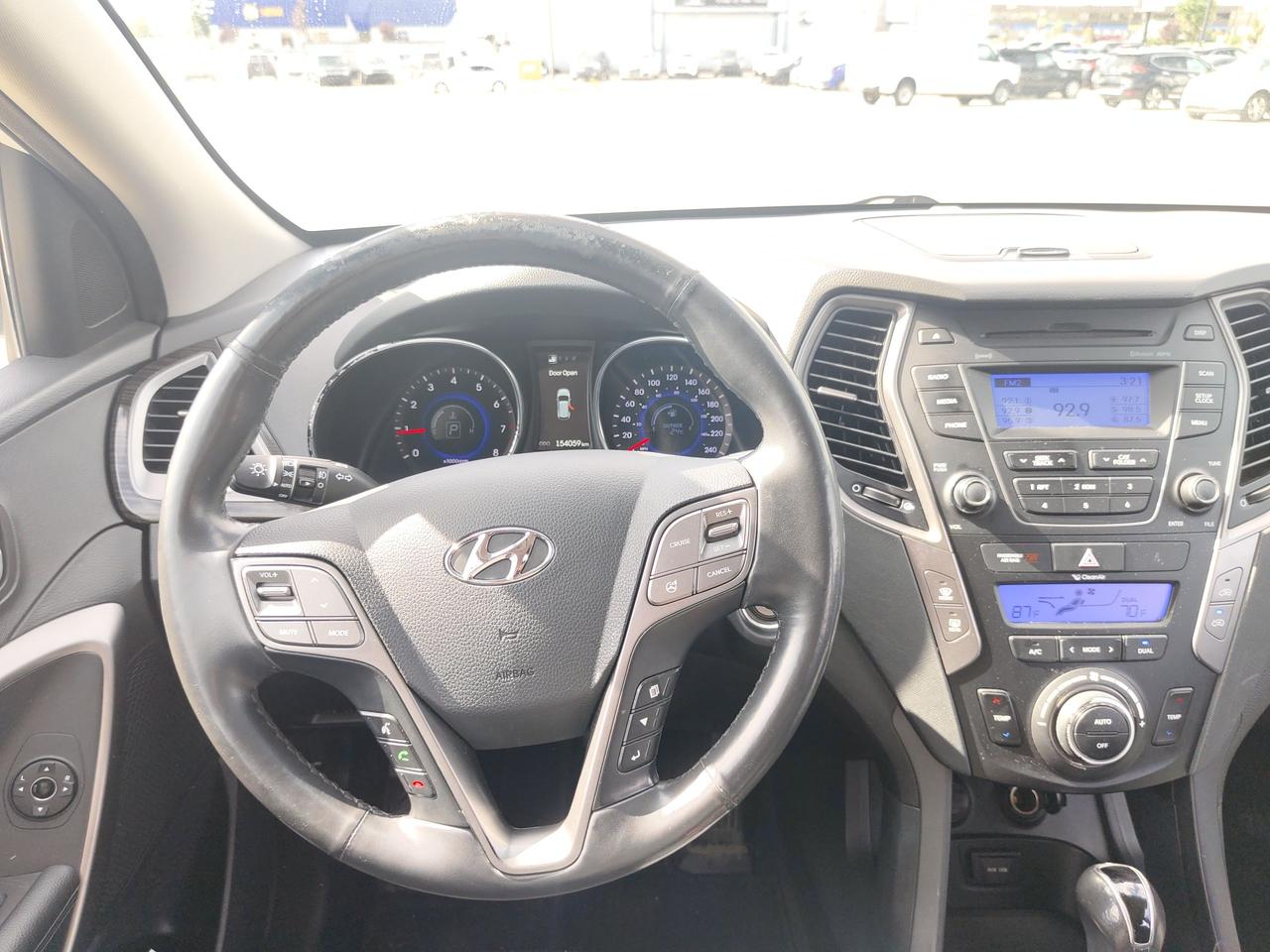 2016 Hyundai Santa Fe Sport Premium Photo