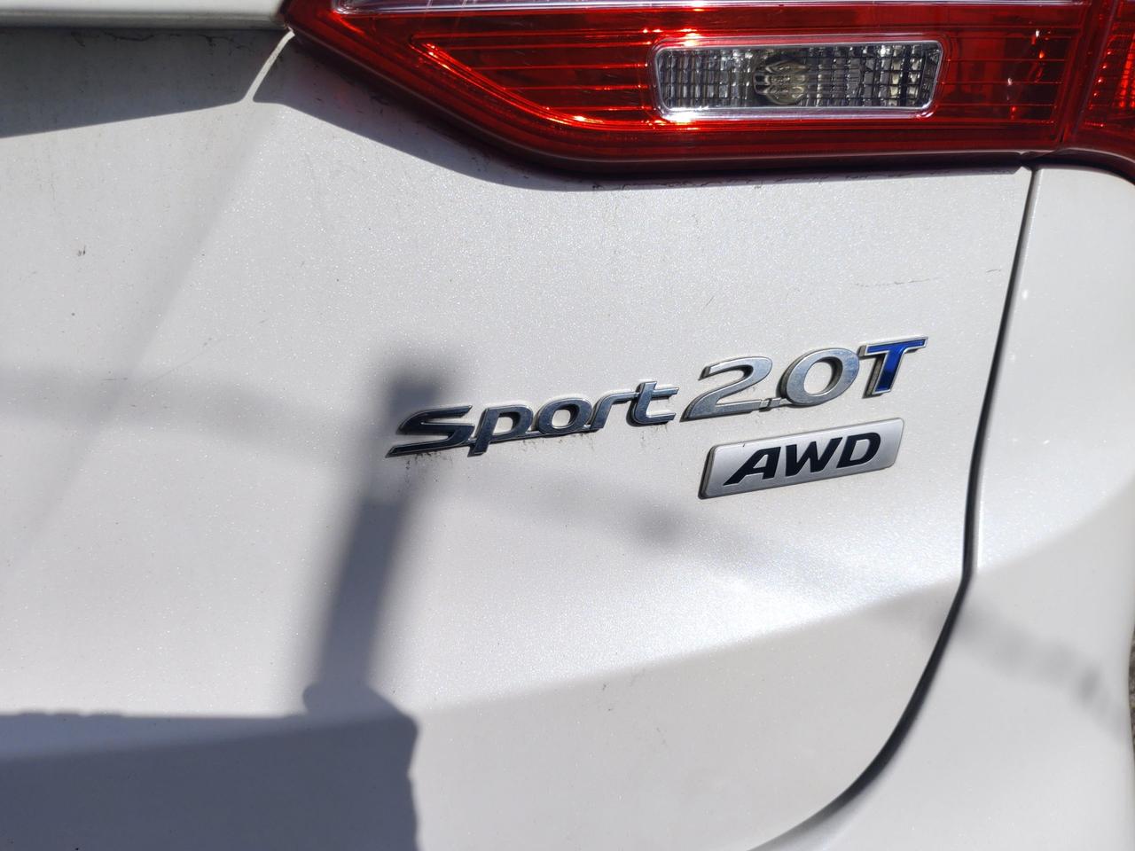 2016 Hyundai Santa Fe Sport Premium Photo