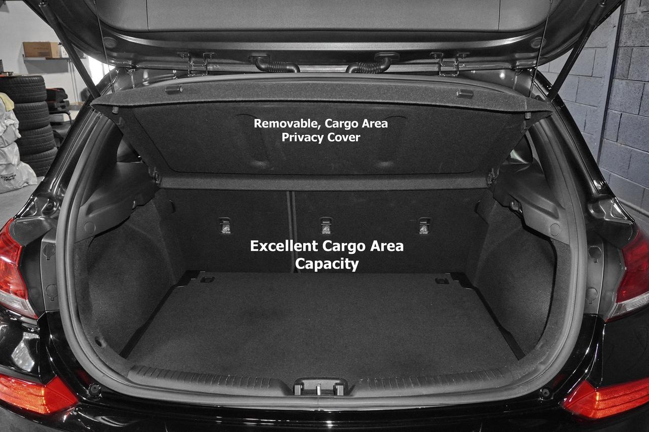 2020 Hyundai Elantra GT Luxury Auto Photo