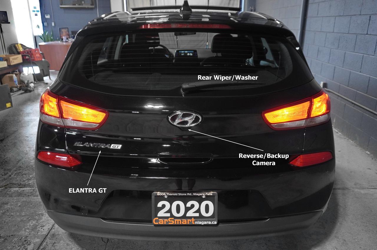 2020 Hyundai Elantra GT Luxury Auto Photo