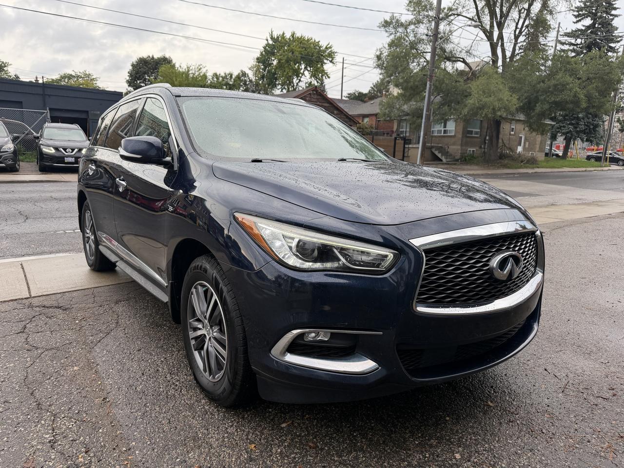2017 Infiniti QX60 AWD Photo