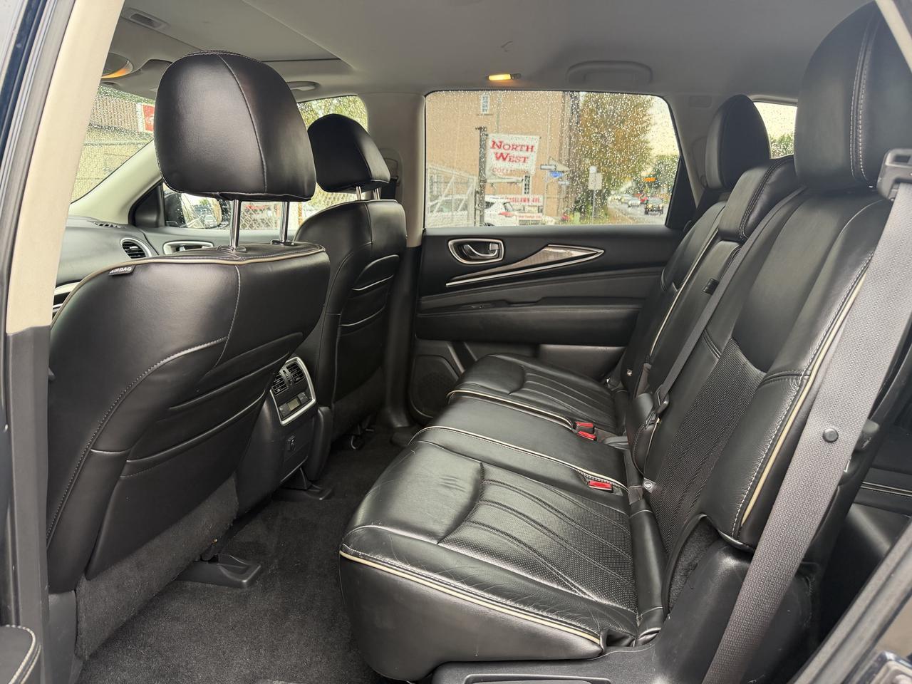 2017 Infiniti QX60 AWD Photo