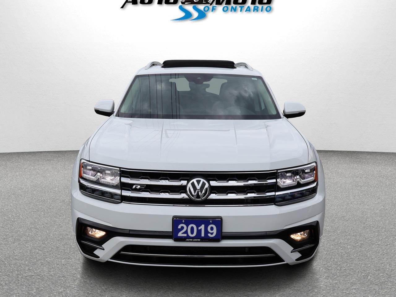2019 Volkswagen Atlas V6 EXECLINE R-LINR *VW MAINTAIN* CAMERA NAV BLUETOOTH LEATHER HEATED SEATS SUNROOF CRUISE ALLOYS Photo5