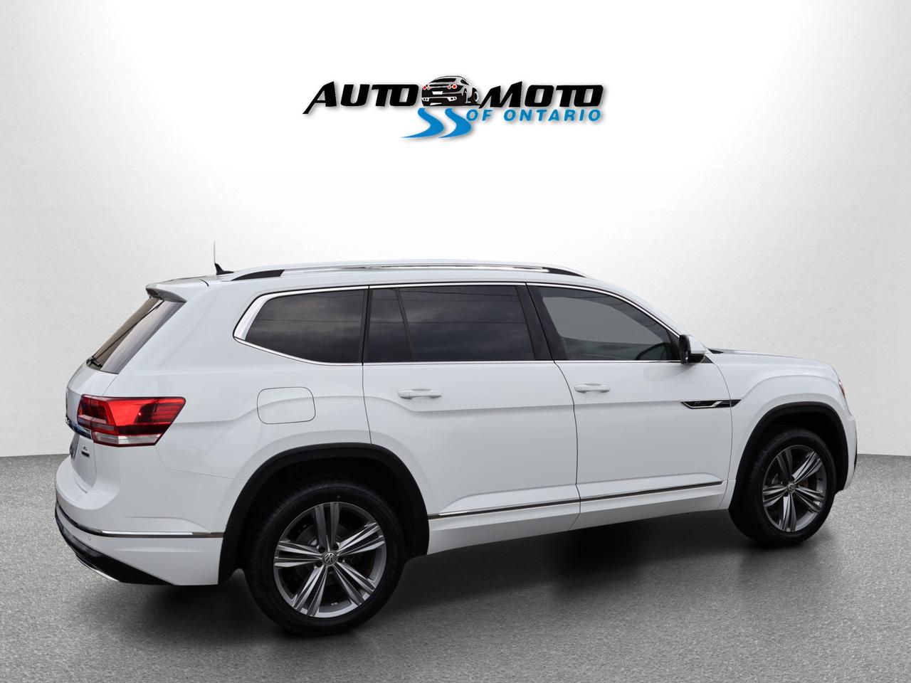 2019 Volkswagen Atlas V6 EXECLINE R-LINR *VW MAINTAIN* CAMERA NAV BLUETOOTH LEATHER HEATED SEATS SUNROOF CRUISE ALLOYS Photo