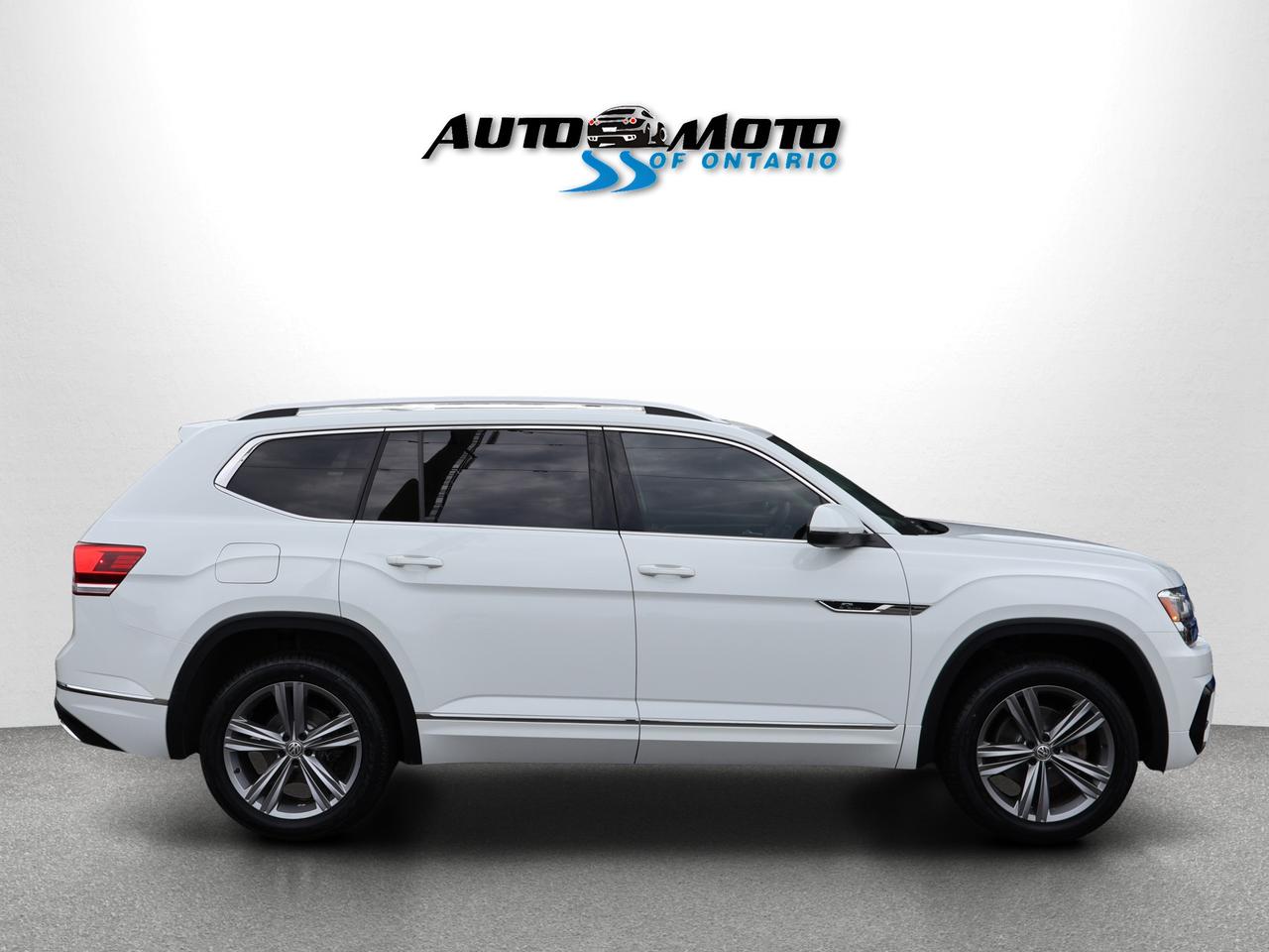 2019 Volkswagen Atlas V6 EXECLINE R-LINR *VW MAINTAIN* CAMERA NAV BLUETOOTH LEATHER HEATED SEATS SUNROOF CRUISE ALLOYS Photo
