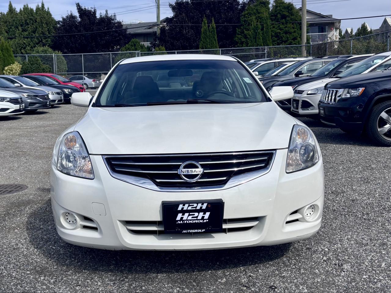 2011 Nissan Altima FINANCING AVAILABLE Photo2