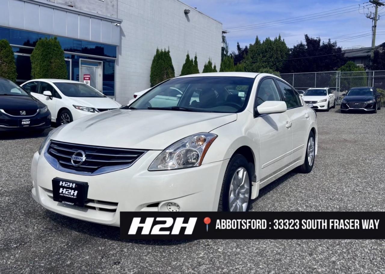 2011 Nissan Altima FINANCING AVAILABLE Photo1