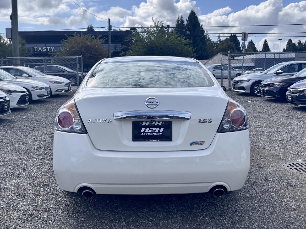 2011 Nissan Altima FINANCING AVAILABLE Photo6
