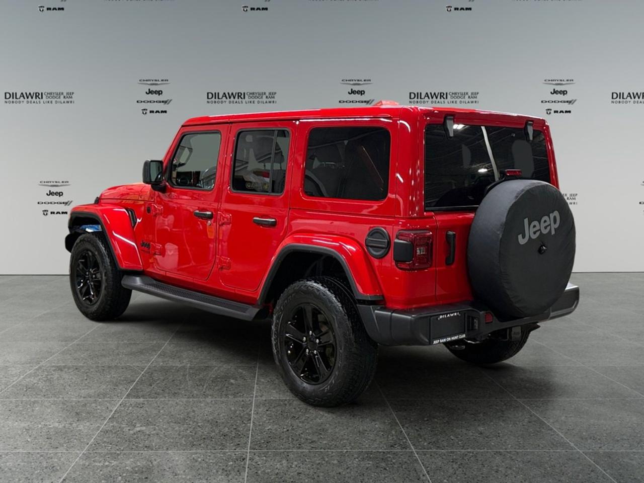 2022 Jeep Wrangler Unlimited Unlimited Sahara Altitude 4x4 Photo2