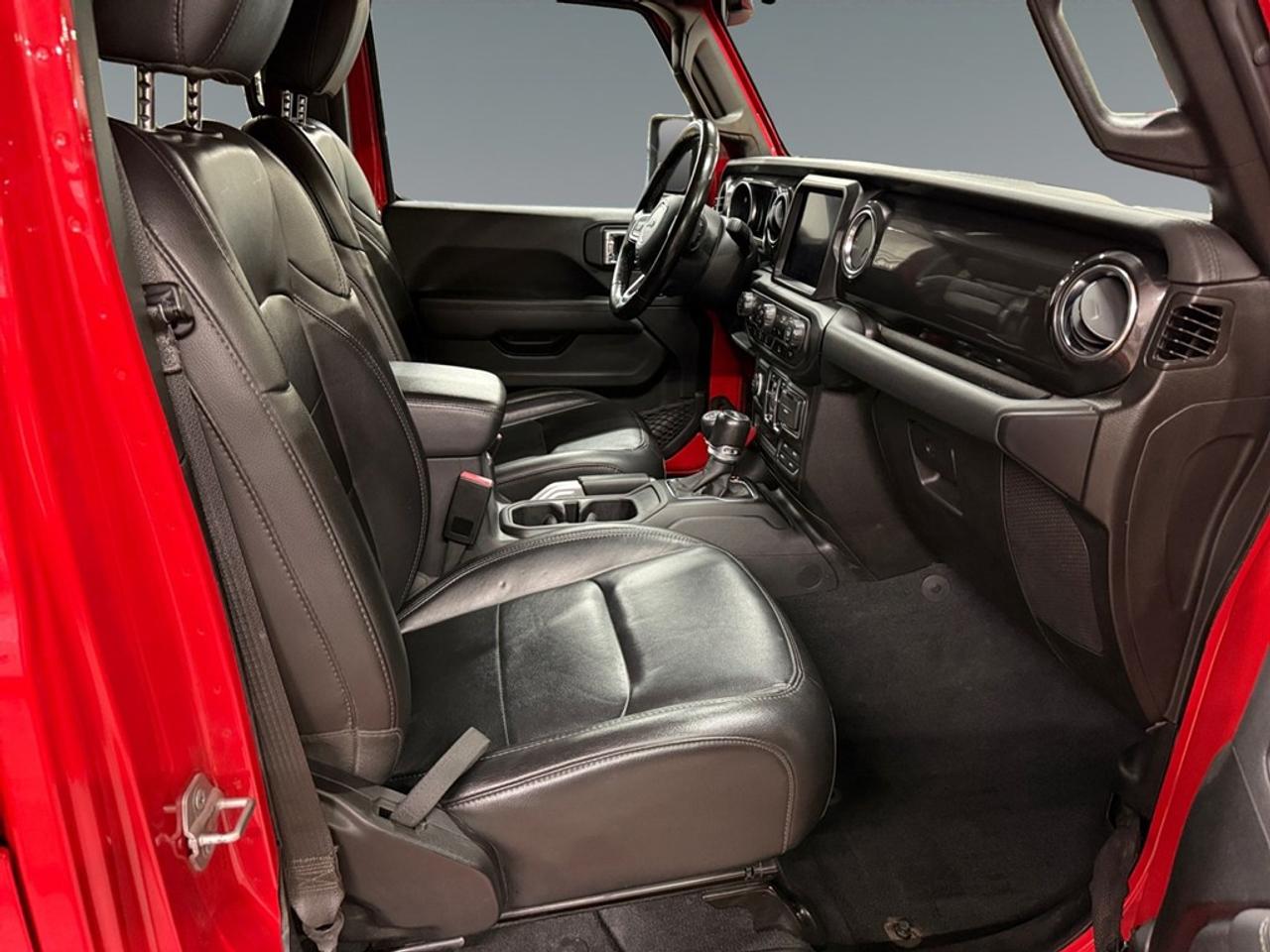 2022 Jeep Wrangler Unlimited Unlimited Sahara Altitude 4x4 Photo