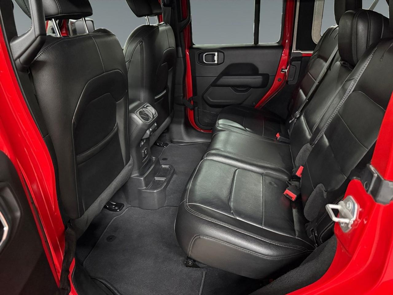 2022 Jeep Wrangler Unlimited Unlimited Sahara Altitude 4x4 Photo