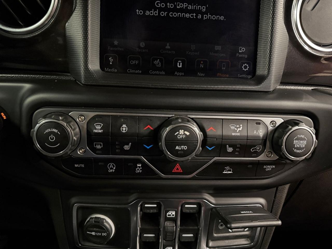 2022 Jeep Wrangler Unlimited Unlimited Sahara Altitude 4x4 Photo