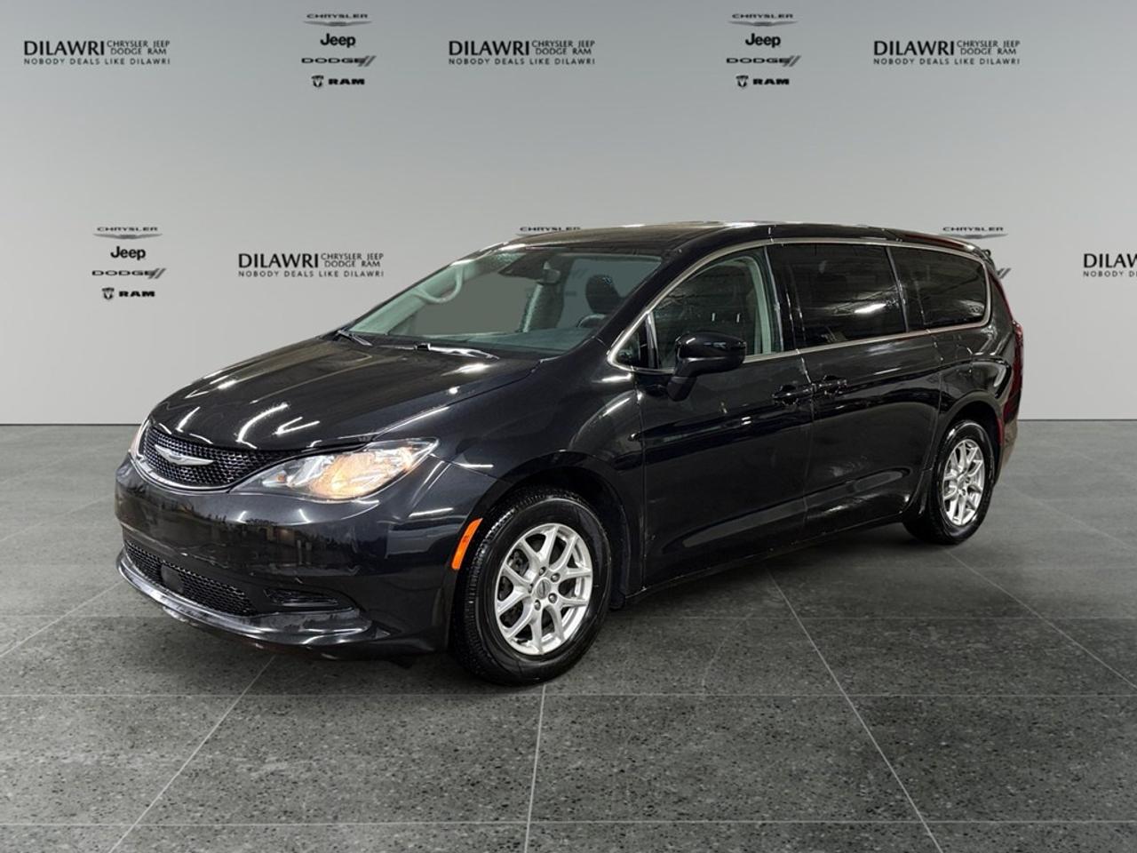 2023 Dodge Grand Caravan SXT 2WD Photo0