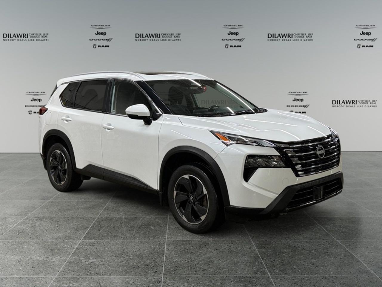 2024 Nissan Rogue AWD SV Moonroof Photo