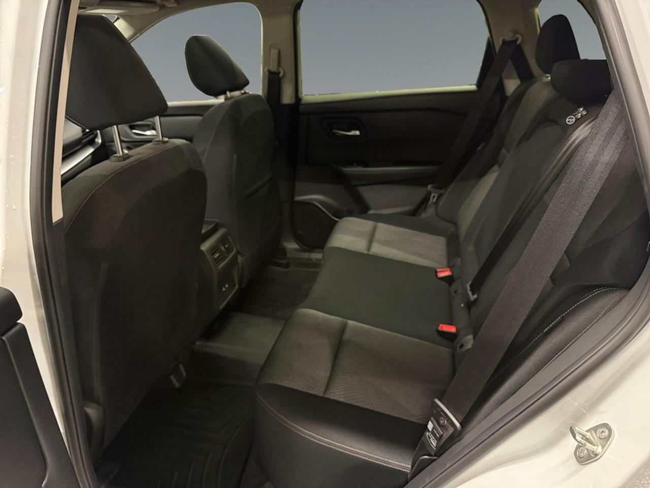 2024 Nissan Rogue AWD SV Moonroof Photo