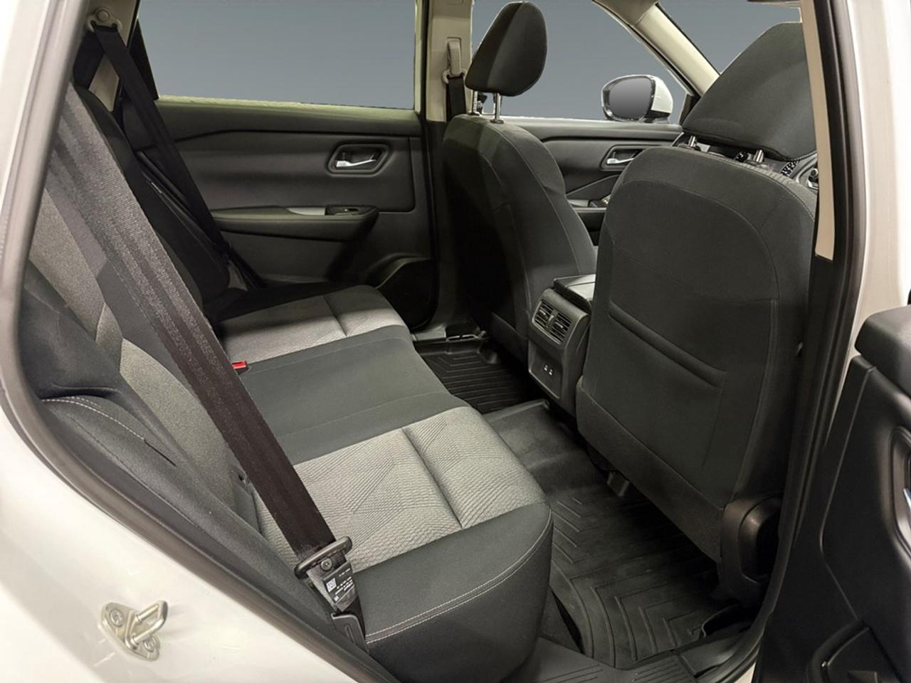 2024 Nissan Rogue AWD SV Moonroof Photo