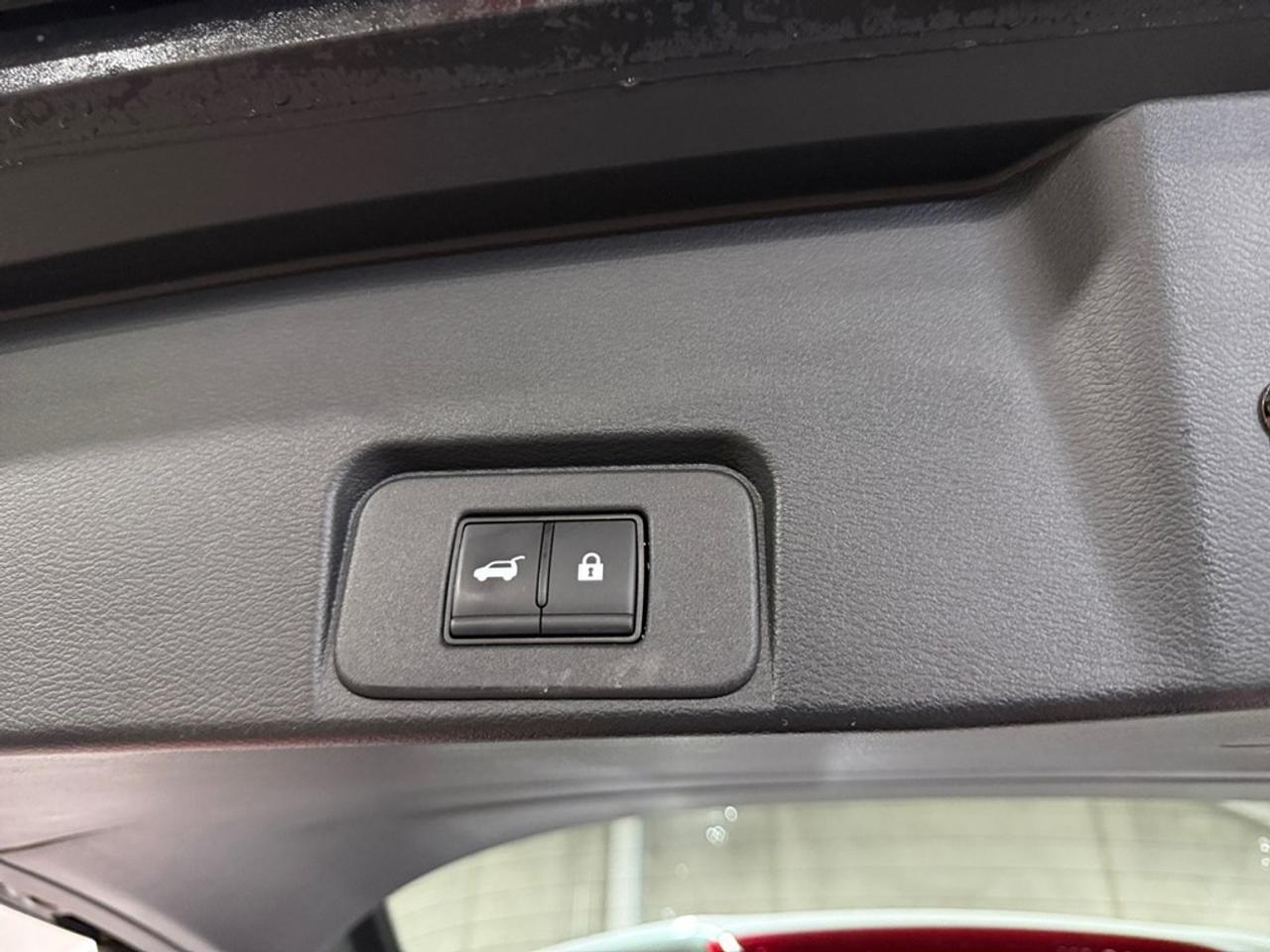 2024 Nissan Rogue AWD SV Moonroof Photo