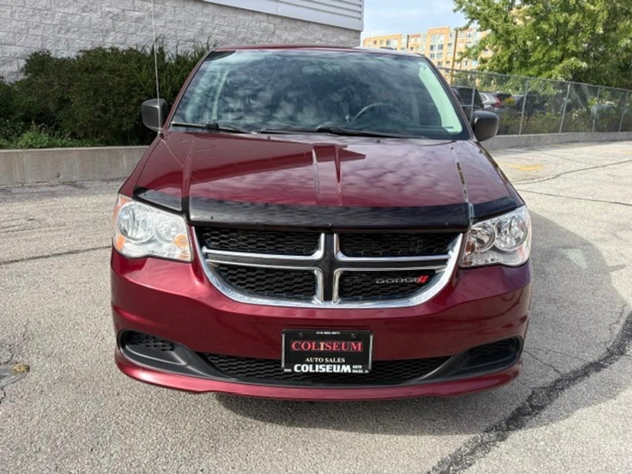 2018 Dodge Grand Caravan ONLY 40,000KM-1 OWNER-2 SETS OF WHEELS-NEW BRAKES-CERTIFIED Photo