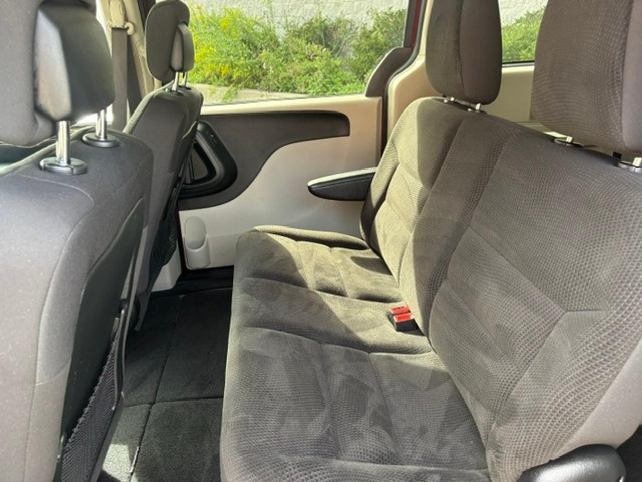 2018 Dodge Grand Caravan ONLY 40,000KM-1 OWNER-2 SETS OF WHEELS-NEW BRAKES-CERTIFIED Photo