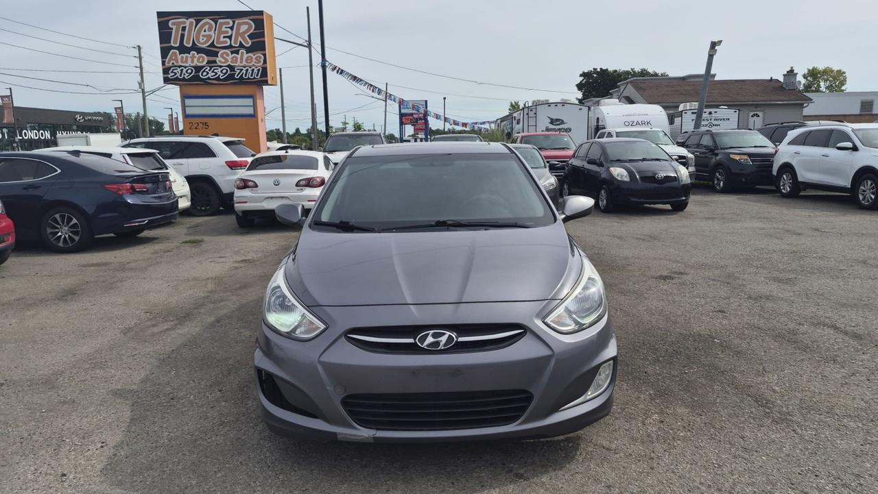 2015 Hyundai Accent AS IS,SE, HATCH, AUTO, 195KM, 4 CYL, GREAT ON FUEL Photo
