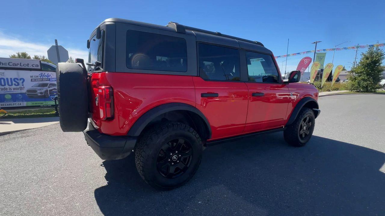 2022 Ford Bronco Black Diamond 4x4, SIRIUS XM, REVERSE CAMERA, NAV, CRUISE CONTROL, BLUETOOTH!! Photo