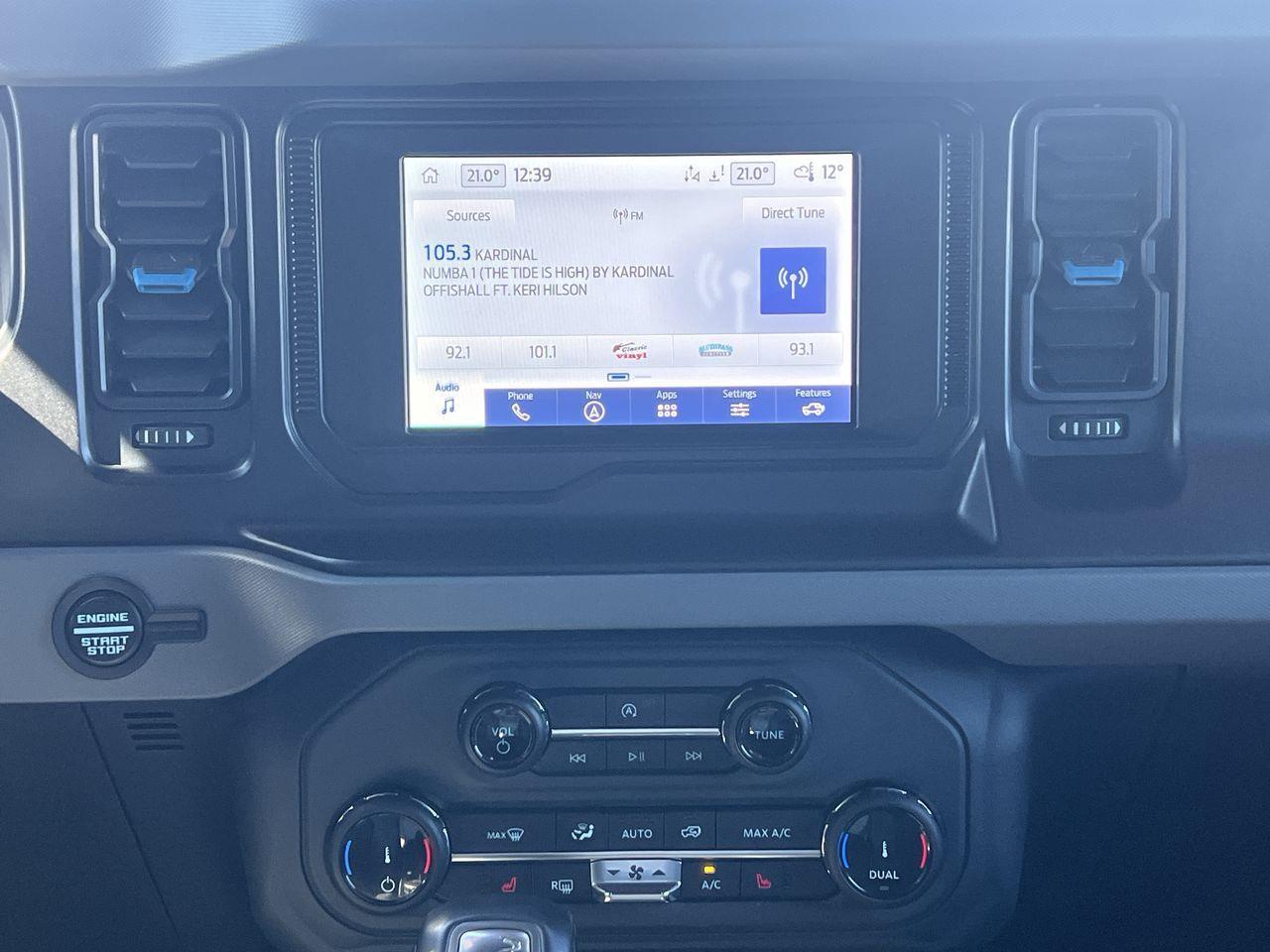 2022 Ford Bronco Black Diamond 4x4, SIRIUS XM, REVERSE CAMERA, NAV, CRUISE CONTROL, BLUETOOTH!! Photo