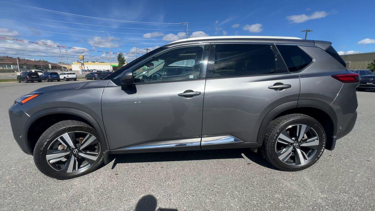 2023 Nissan Rogue SL AWD, MOONROOF, POWER LIFTGATE, LEATHER HEATED SEATS, NAV, BLIND SPOT SENSOR!! Photo