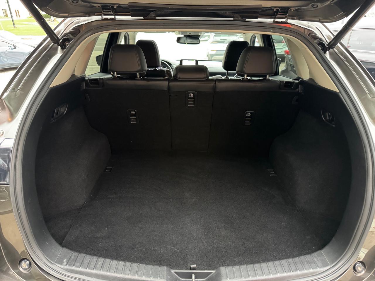 2017 Mazda CX-5 GS AWD | Accident Free | Sunroof | NAVI | LuxSuede | BSM | Heated Seats Photo