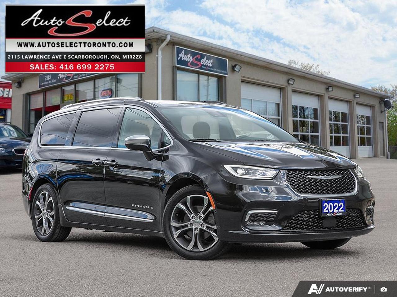 2022 Chrysler Pacifica Pinnacle DVD Entertainment Pkg - Apple Carplay - PanSunroof Photo